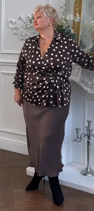 БЛУЗА ЛЕЙЛА цвет шоколадный