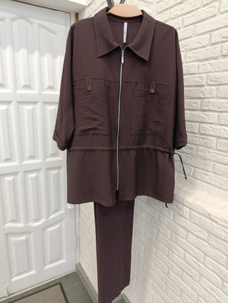 КОСТЮМ с БРЮКАМИ МАРС цвет шоколадный